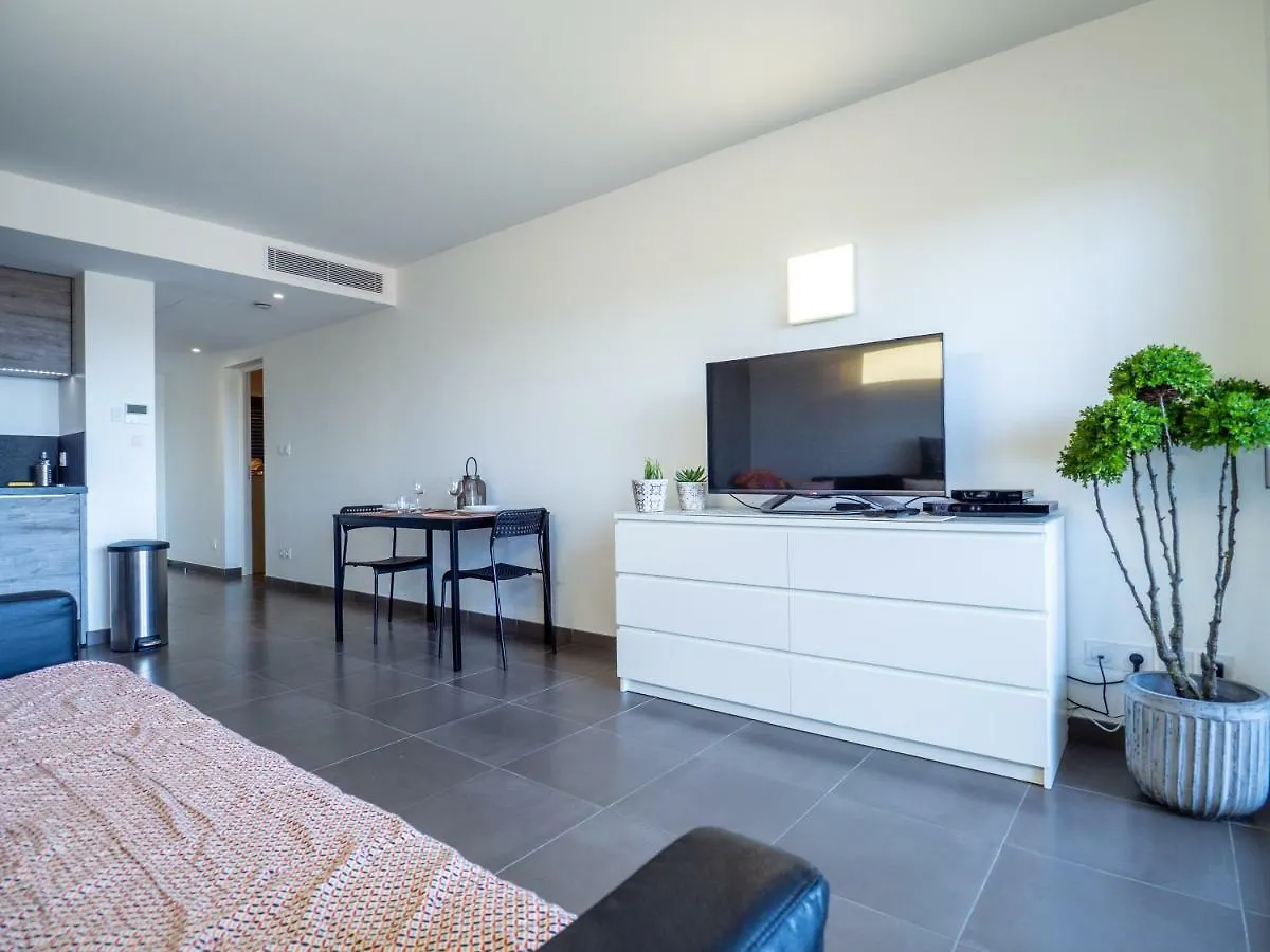 Ferienwohnung Art De Vivre Antibes